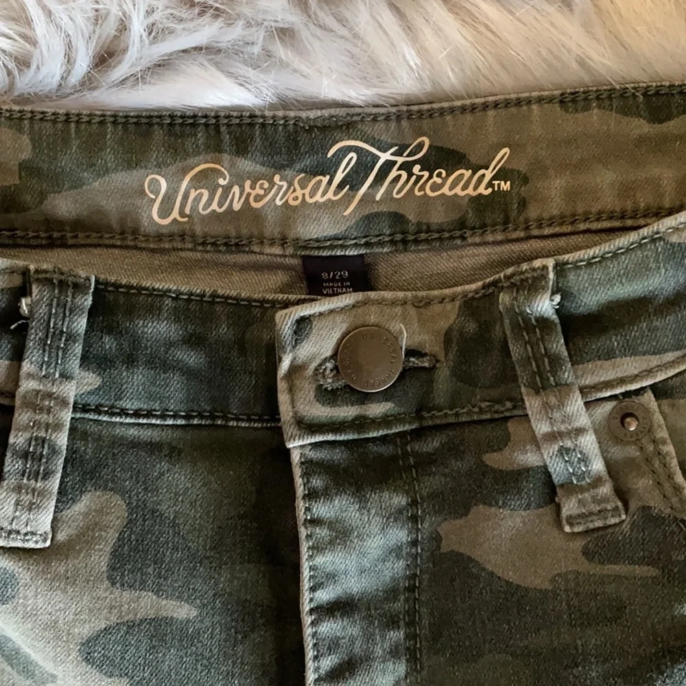 Universal Thread Ladies size 8/29 High Rise Skinny Crop - Picture 9 of 14